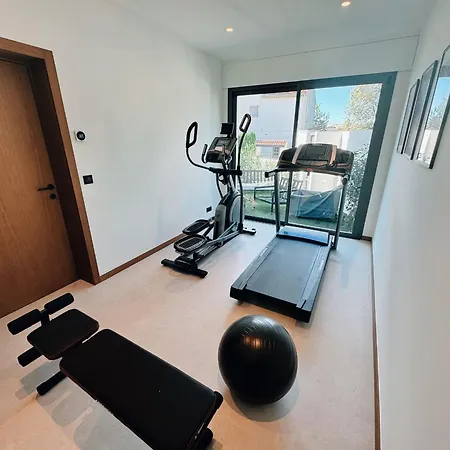 Du Golf Villa *